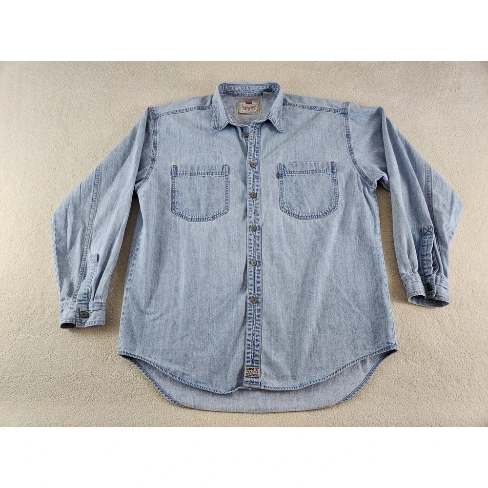 Levis Red Tab Denim Shirt Mens Large Light Wash Blue Long Sleeve Button Down